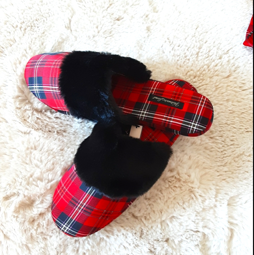 Victoria's Secret Slipers
